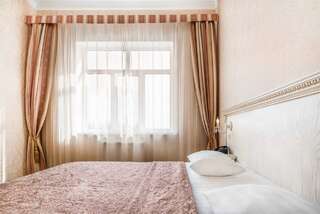 Гостиница Чехов Краснодар Стандартный улучшенный номер с 1 кроватью-3